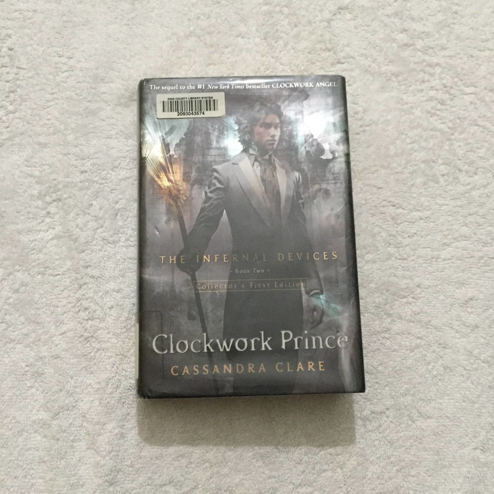Clockwork Princess - Hardcover Book